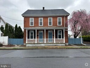 Building Photo - 225 N College St