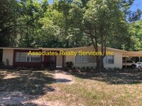 Building Photo - Four Bedroom, 2 bath 2,241 SF