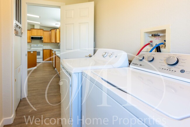 Building Photo - Peaceful Rural Living in Newly Remodeled 3...
