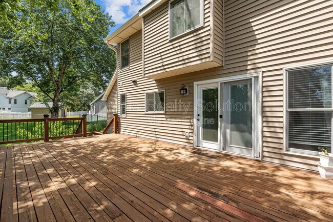 Building Photo - 16610 Green Needle Ct