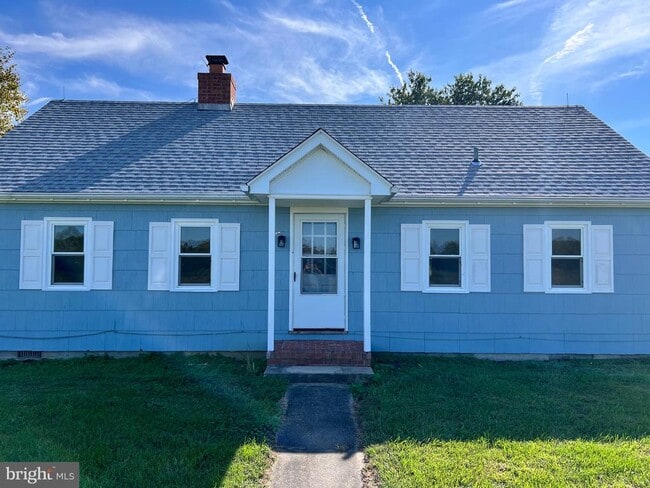 Building Photo - 22774 Wells Point Ln