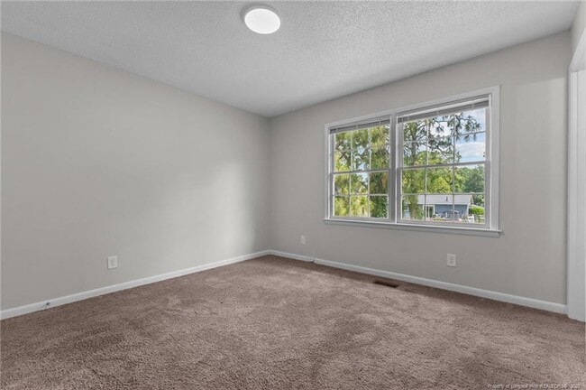 Building Photo - 7606 Sable Dr