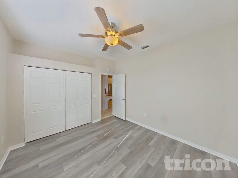 Building Photo - 6421 Fox Grape Ln