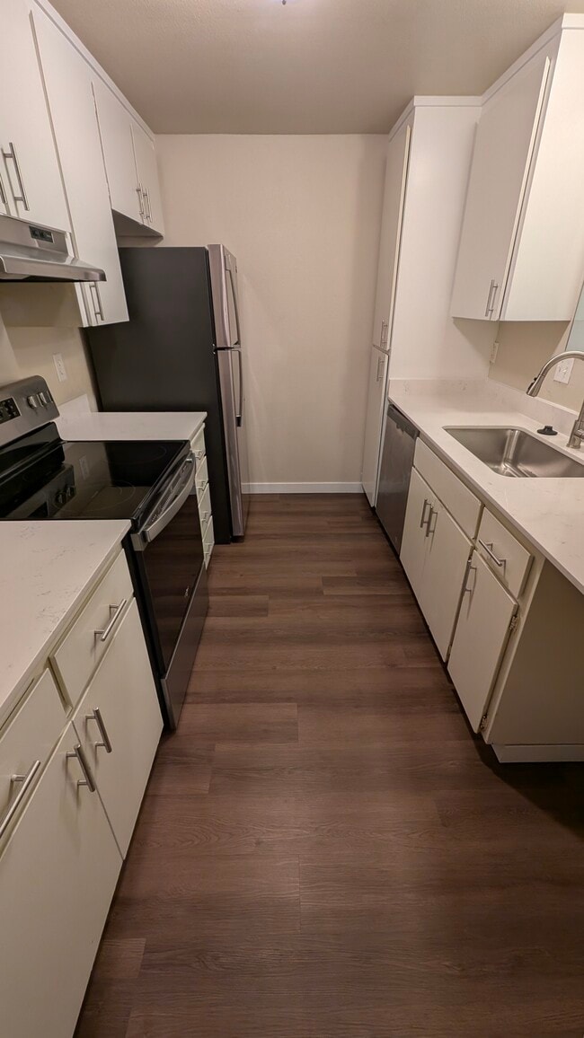 Building Photo - 12817 4th Dr SE