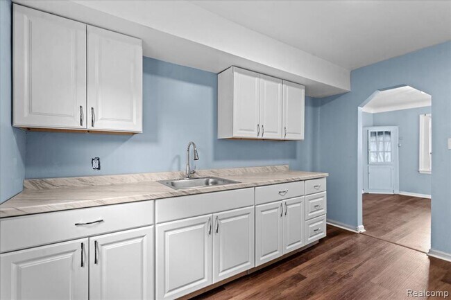 Building Photo - 3734 Buena Vista St