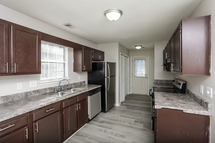 Building Photo - 258 Ambling Cir