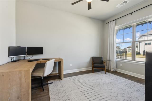 Building Photo - 2121 Tolleson Dr