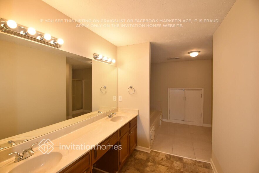 Building Photo - 413 Cricket Ridge Ct