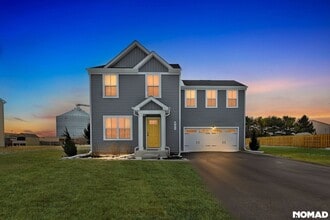 Building Photo - 901 Wilson St