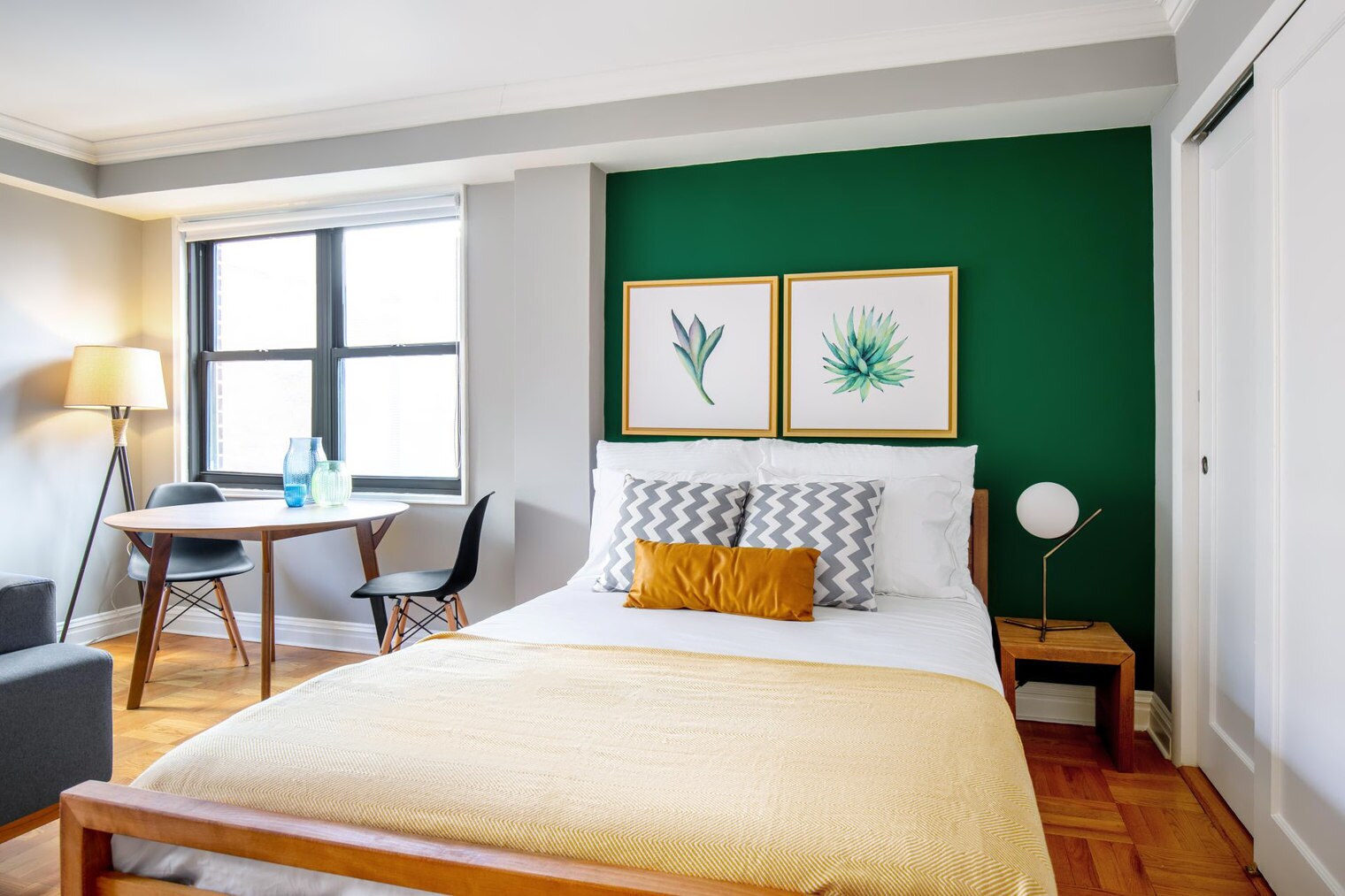 Building Photo - 141 E 33rd St