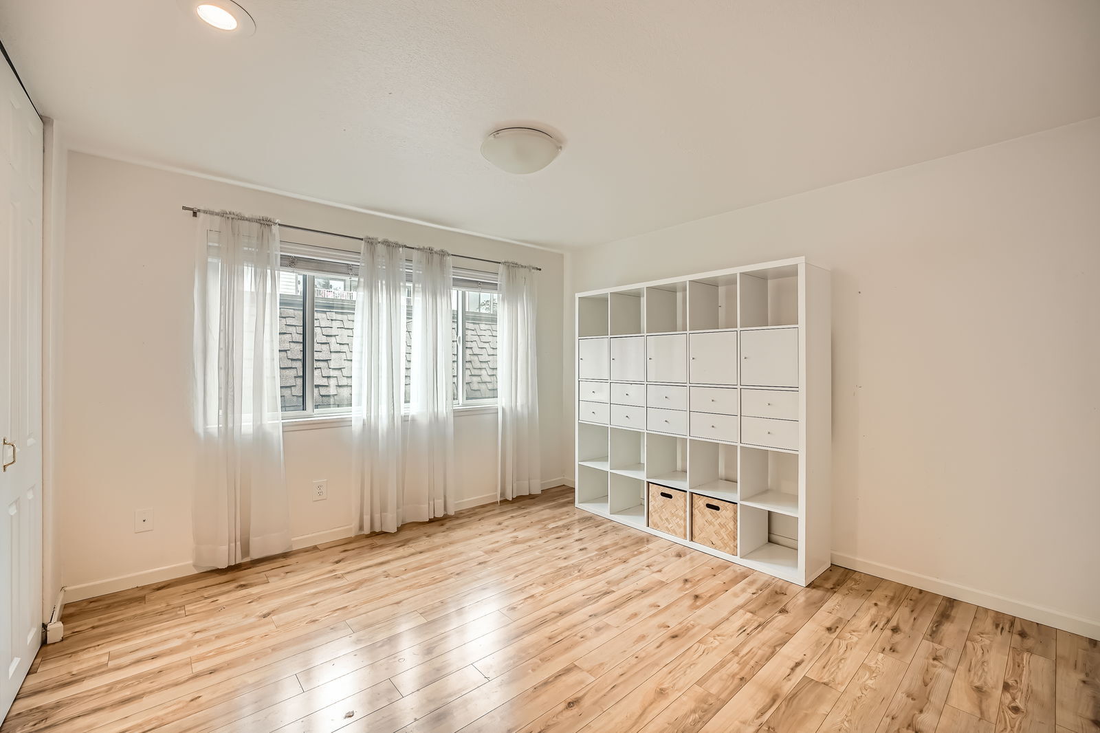 2nd Bedroom - 2940 76th Ave SE