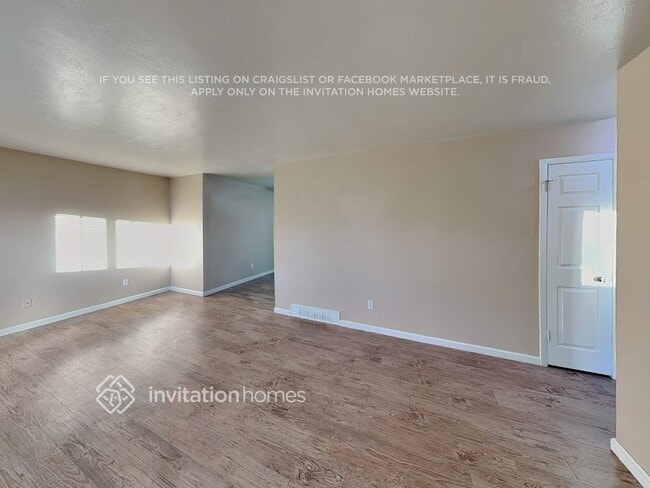 Building Photo - 9174 Lander St