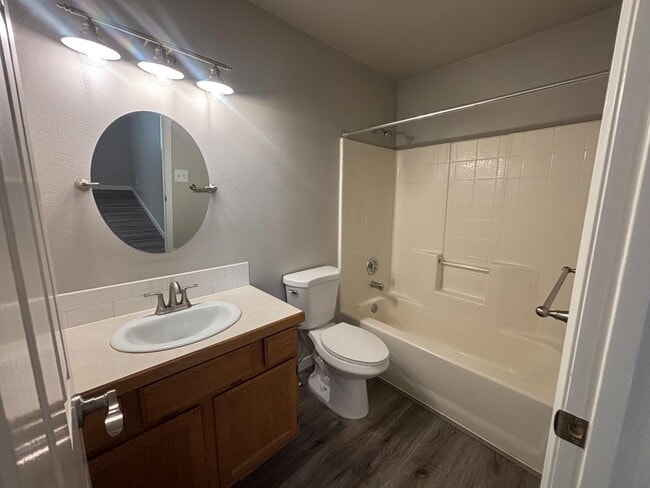 Building Photo - 2229 S Sumac St