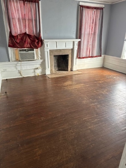 Building Photo - 433 Worth St NW