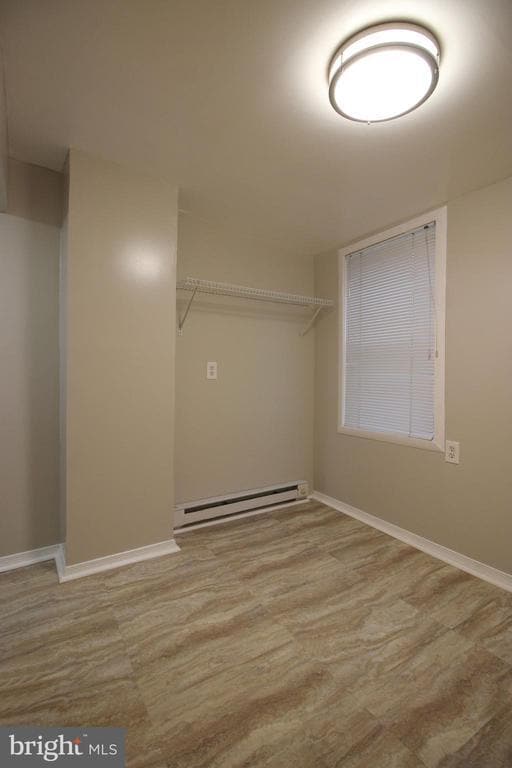 Building Photo - 3501 Chestnut Ave