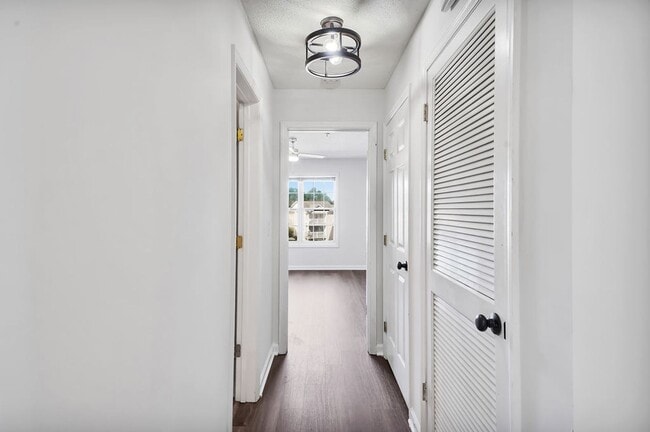 Building Photo - RENT SPECIAL! Freshly Painted! New Luxury ...