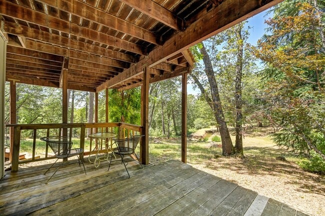 Building Photo - 16832 Alice Way