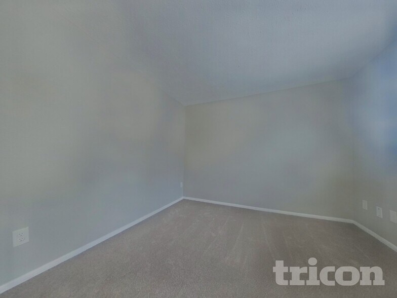 Building Photo - 1743 Napa Valley Ct SE