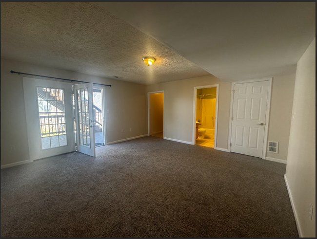 Dining/Livingroom - 688 212th Street