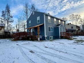 Building Photo - Eighth Ave - 760