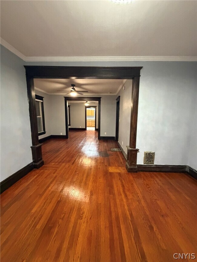 Building Photo - 123 E Lafayette Ave