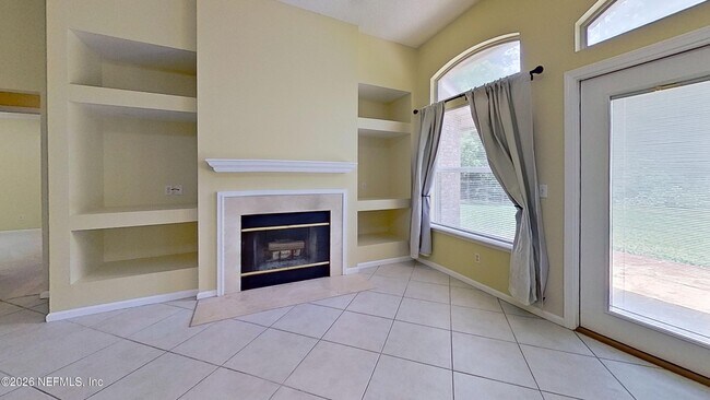 Building Photo - 12404 Hatton Chase Ln E