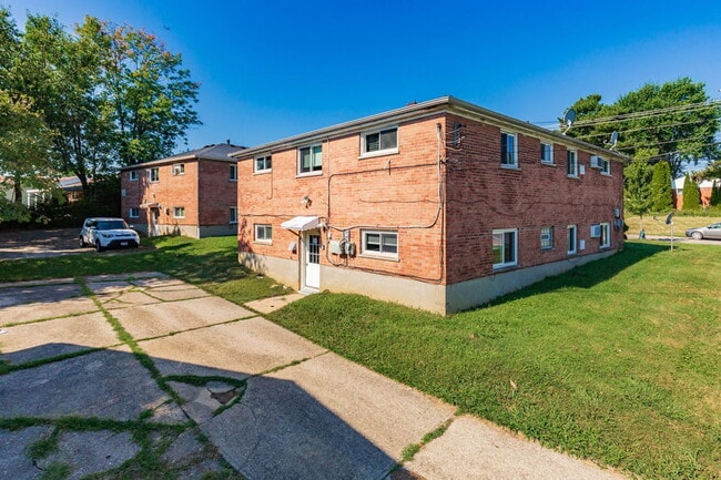 Building Photo - 7598 Boleyn Dr