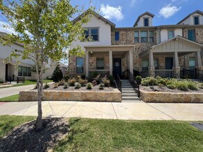 Building Photo - North Richland Hills Texas Townhome For Rent