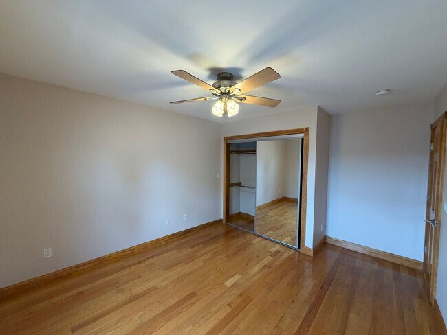 Building Photo - 35-37 John St-