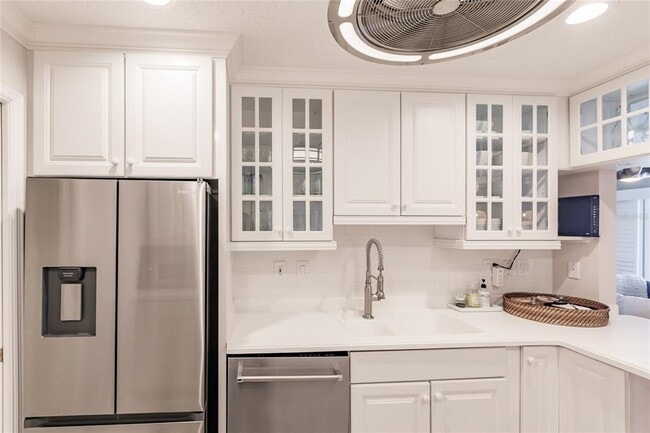 Building Photo - 6018 W Peppertree Way