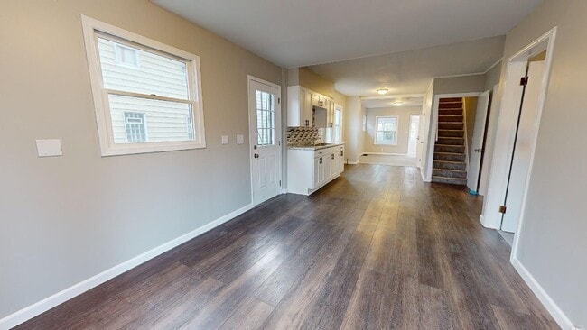 Building Photo - Jefferson Area - 3 Bedroom Single Family Home (between Lorain and Triskett)