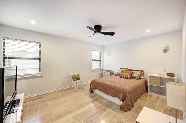 Building Photo - 1201 McDuffie St