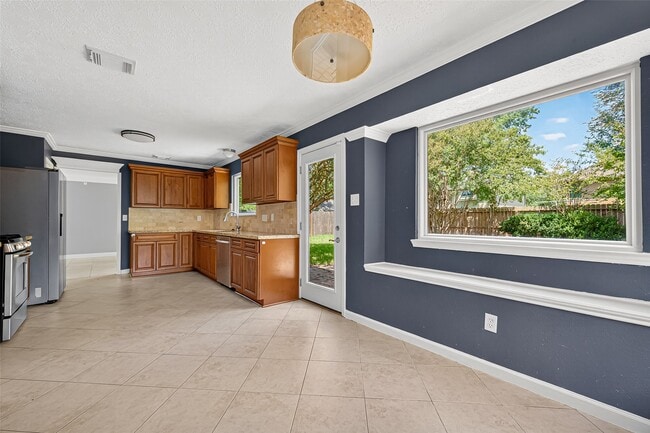 Building Photo - 12226 Paddock Way