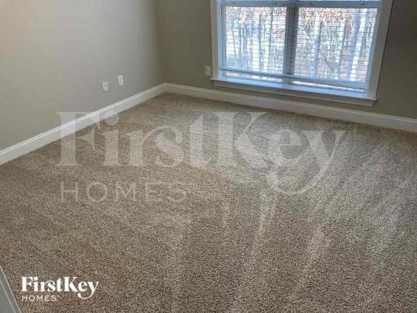 Building Photo - 124 Lakeland Ridge