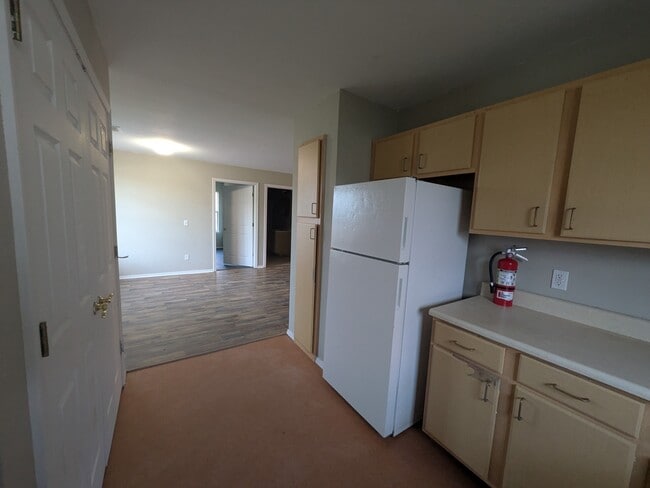 Building Photo - 1419 Crape Myrtle Dr