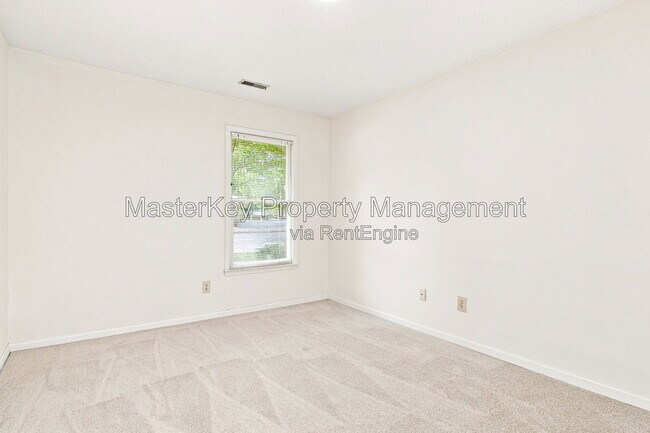 Building Photo - 1507 Laureldale Dr