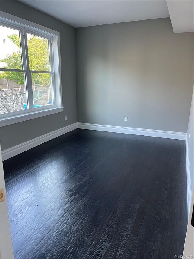 Building Photo - 308 Battle Ave