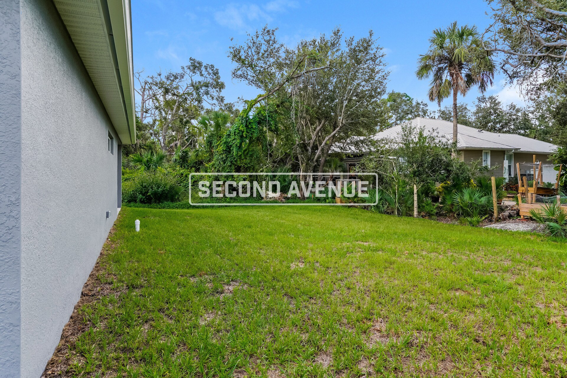 Building Photo - 18165 Cheyenne Ave