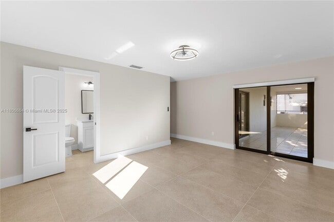 Building Photo - 22274 SW 61st Ave