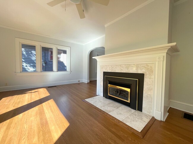 Building Photo - Gorgeous 1920s Richmond Home with Stunning...