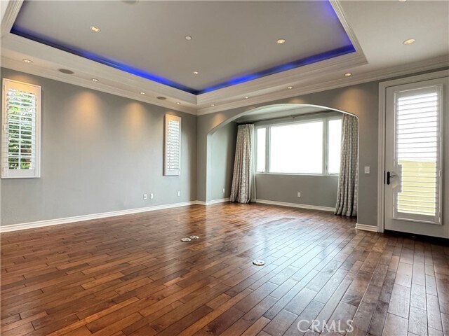 Building Photo - 19 Momento