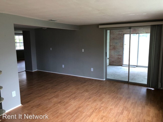 Building Photo - 3 br, 2 bath House - 5217 Greenwood St