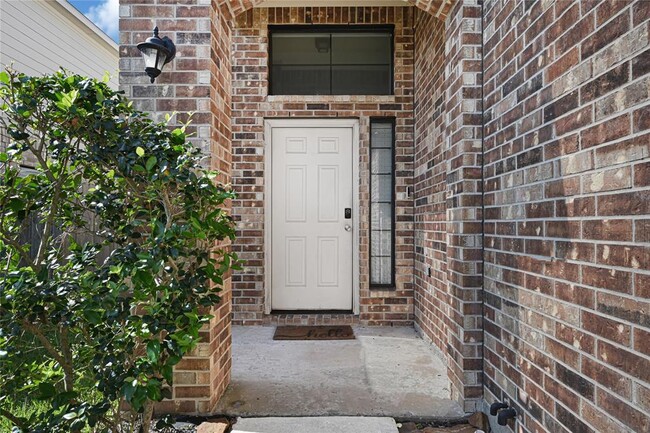 Building Photo - 13202 Chanel Dr