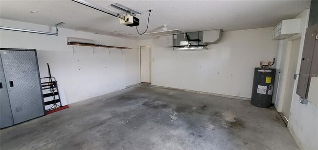 Building Photo - 4454 Hollybrook Way