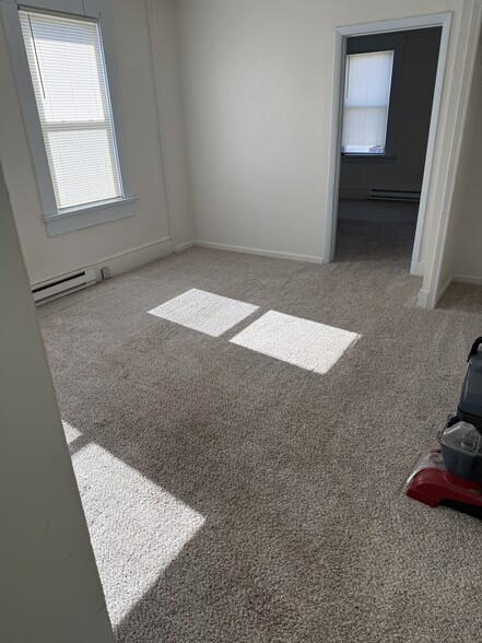 Building Photo - 28 Grand Ave