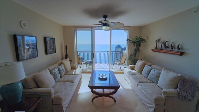 Building Photo - 2011 N Ocean Blvd