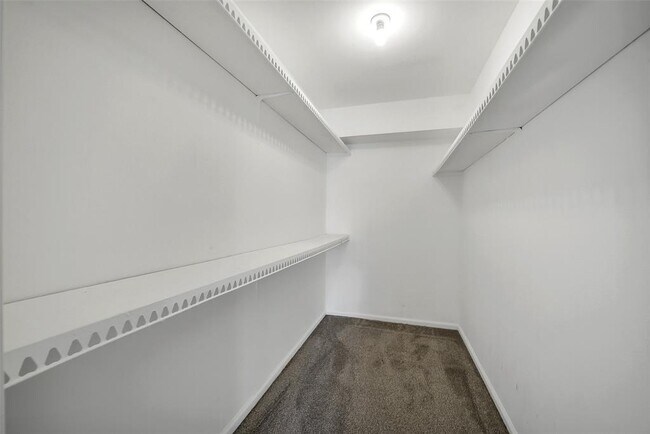 Building Photo - 4641 Wild Indigo St