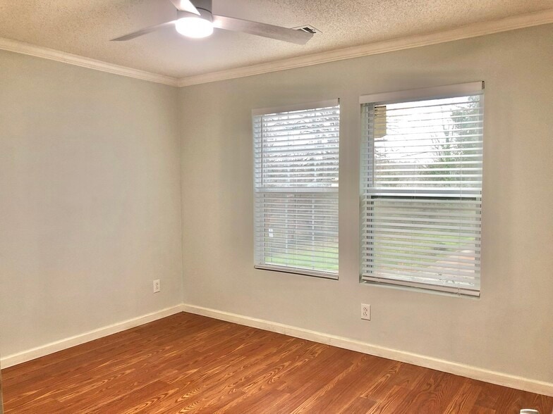 2nd Bedroom - 1015 Coleman St SW