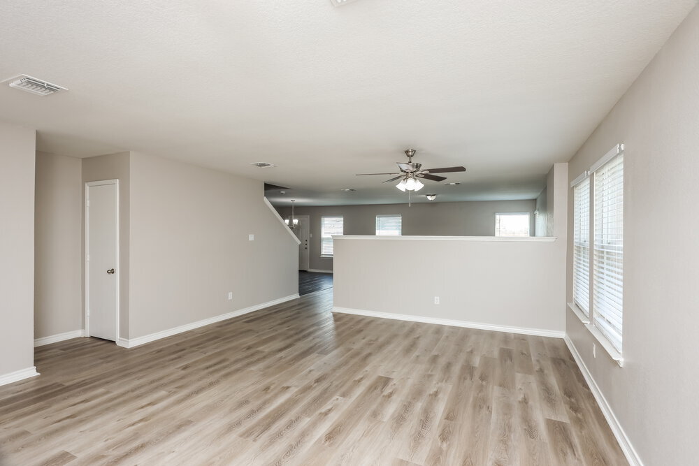 Building Photo - 1330 Flagstone St