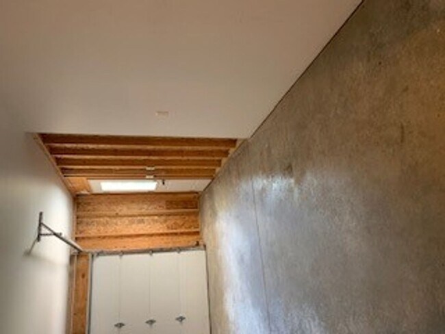 Building Photo - N3653 WI-25